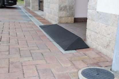 Bordsteinrampen Ecke 65mm
